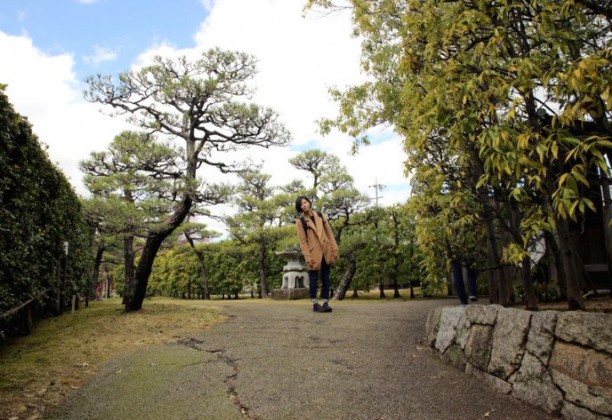 碧南市の緑豊かな公園の風景